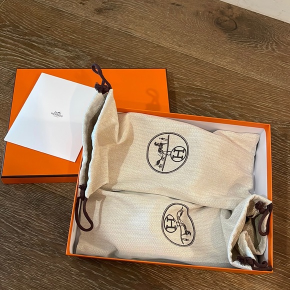 Hermès Oran Sandal Noir Piqures Ecrues (Black) Size 39 1/2  100% Authentic! - Picture 3 of 11